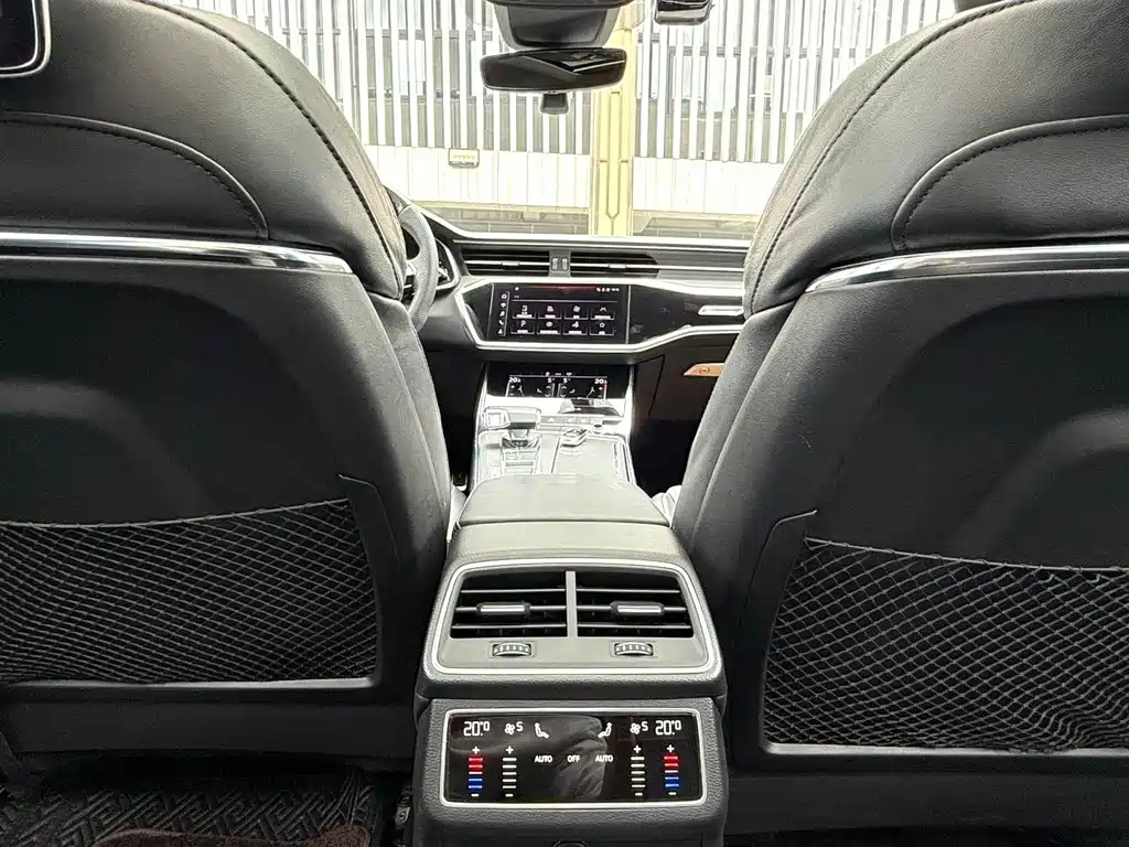AUDI A6L 2021