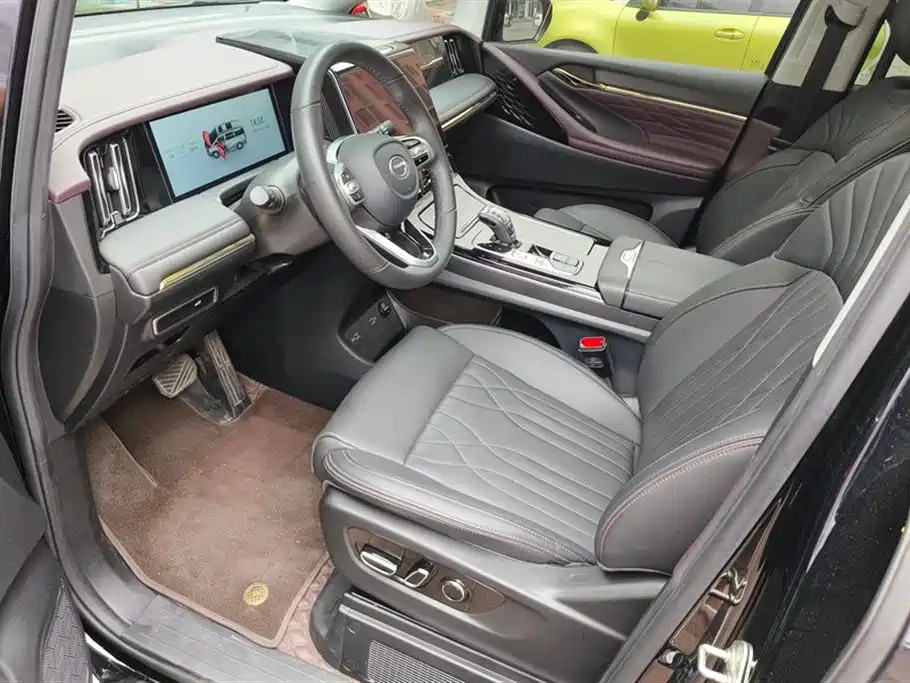 TRUMPCHI M8 2023