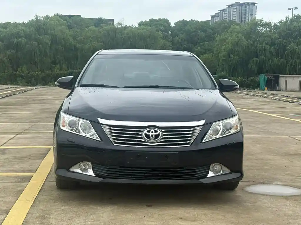 TOYOTA CAMRY 2012