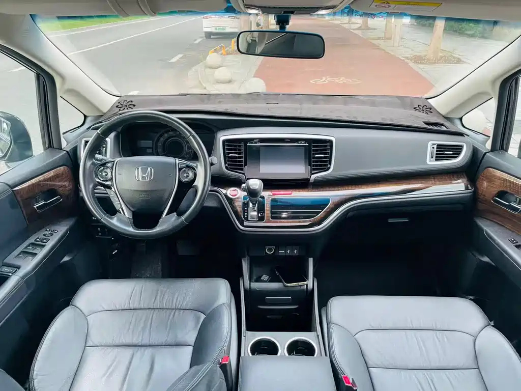 HONDA ODYSSEY 2018