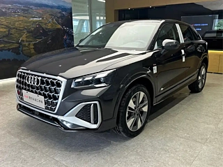 AUDI Q2L 2025