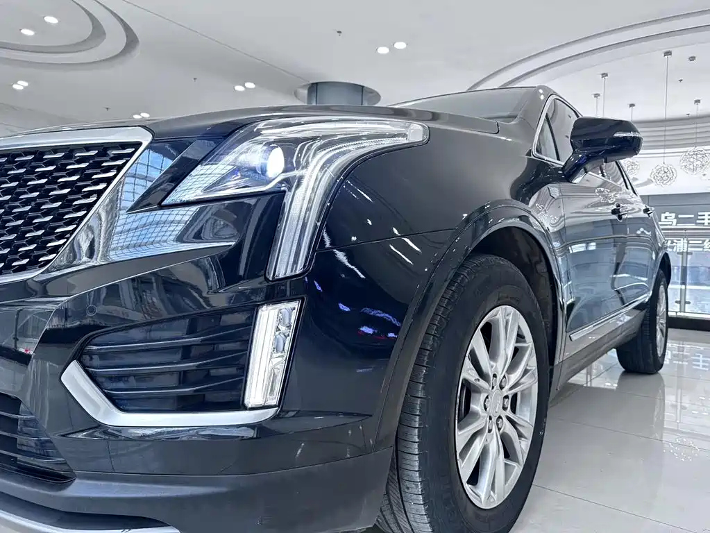 CADILLAC XT5 2020
