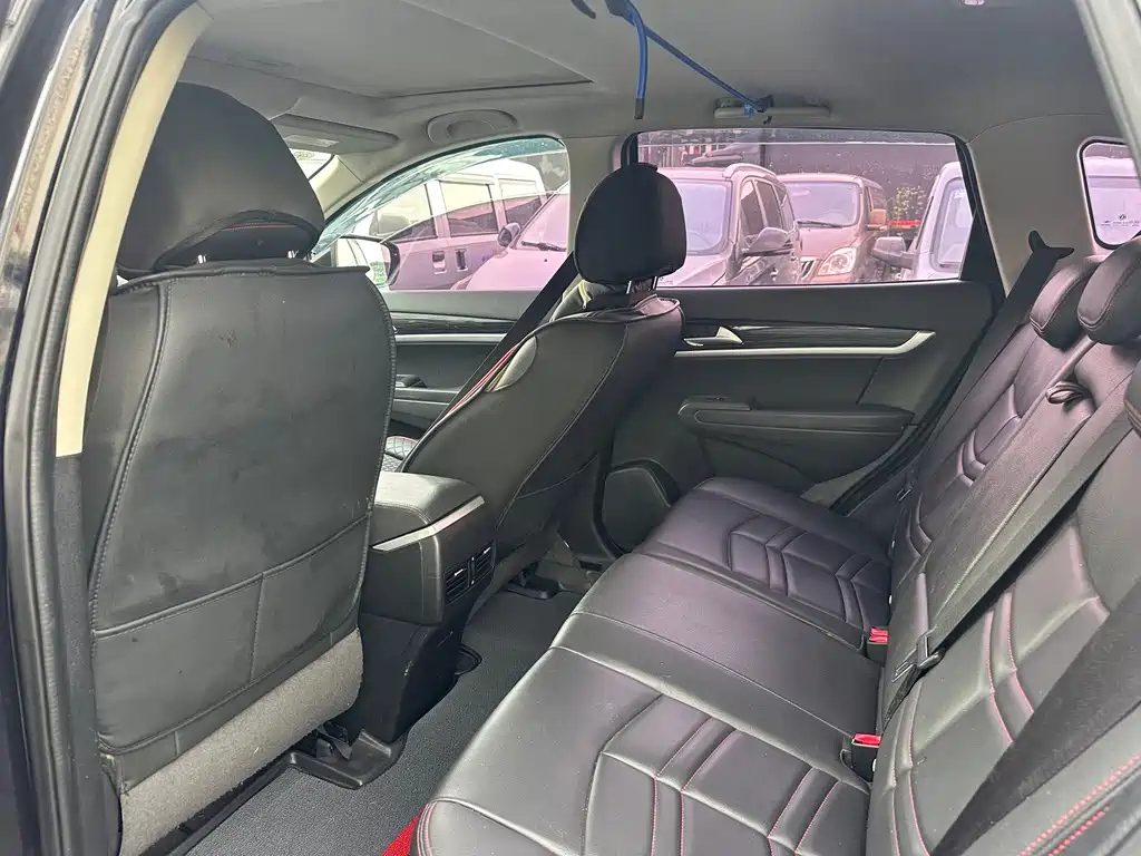 DONGFENG AX7 2016