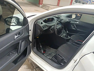 PEUGEOT 308  2018 YEAR 1.6L MANUAL FASHION EDITION 2018