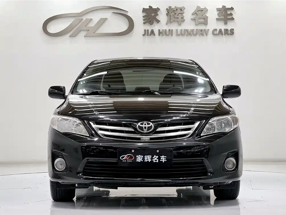 TOYOTA COROLLA 2012