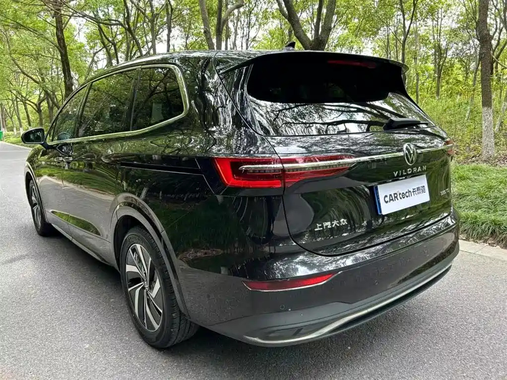 VOLKSWAGEN VILORAN 2024