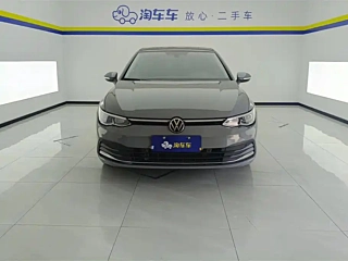 VOLKSWAGEN GOLF  2021