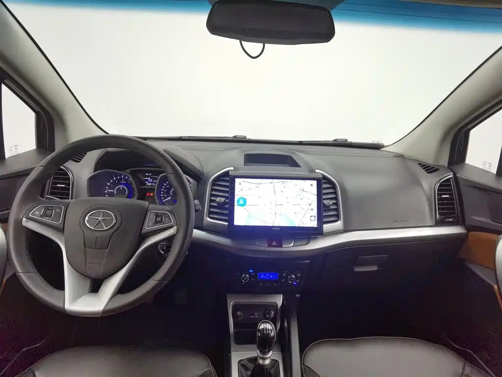 JAC REFINE S3 2015