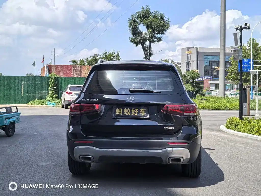 MERCEDES BENZ GLB 2022