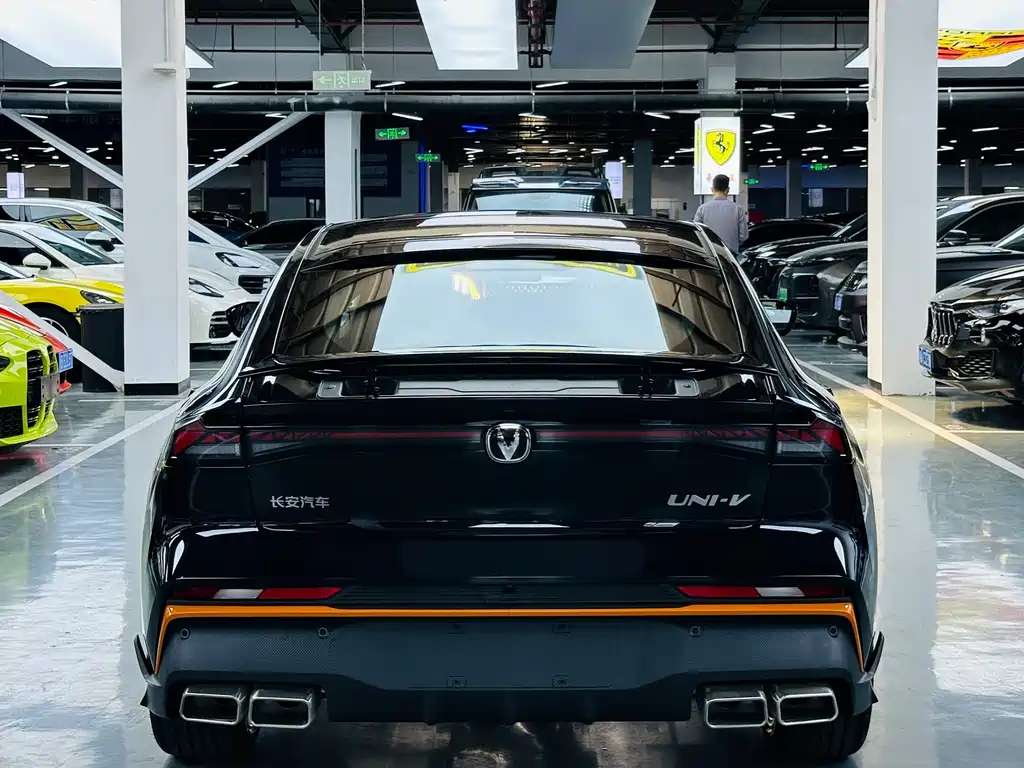 CHANGAN UNI-V 2025