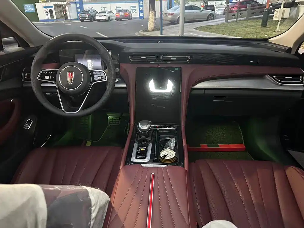 HONGQI H5 2024