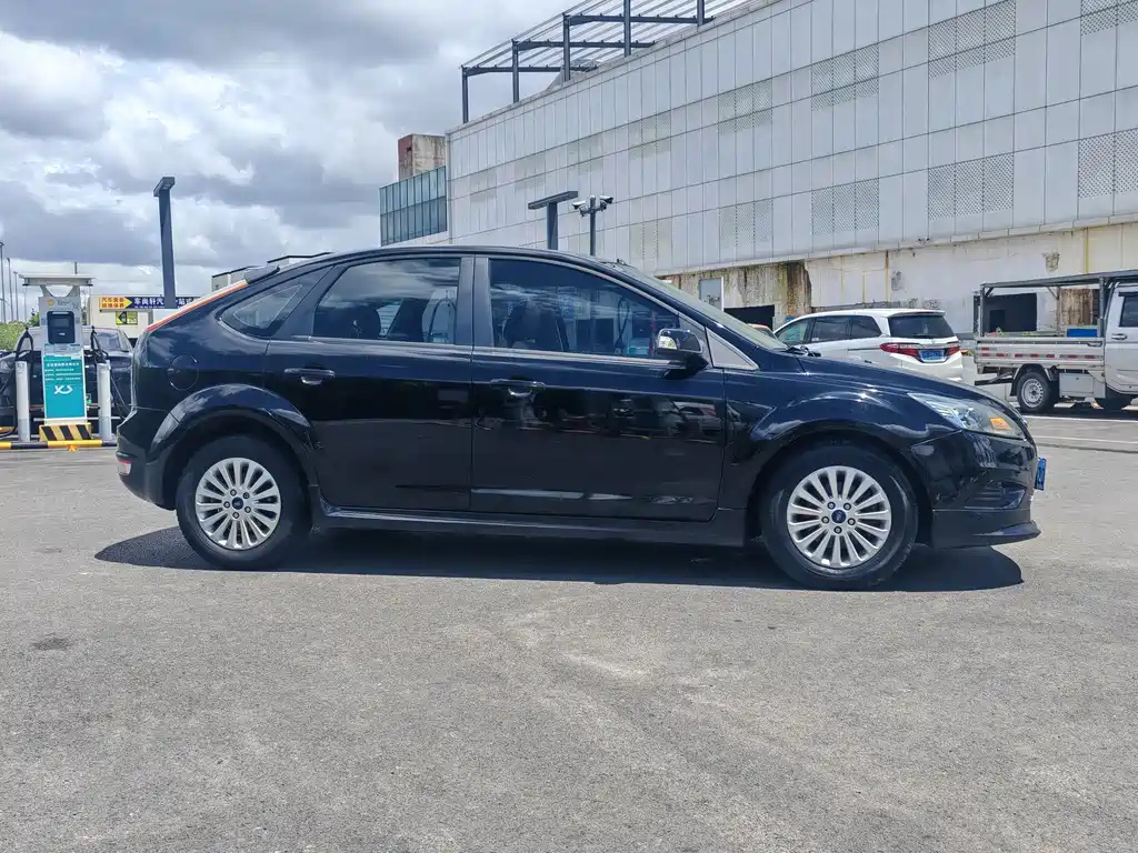 FORD FOCUS 2013
