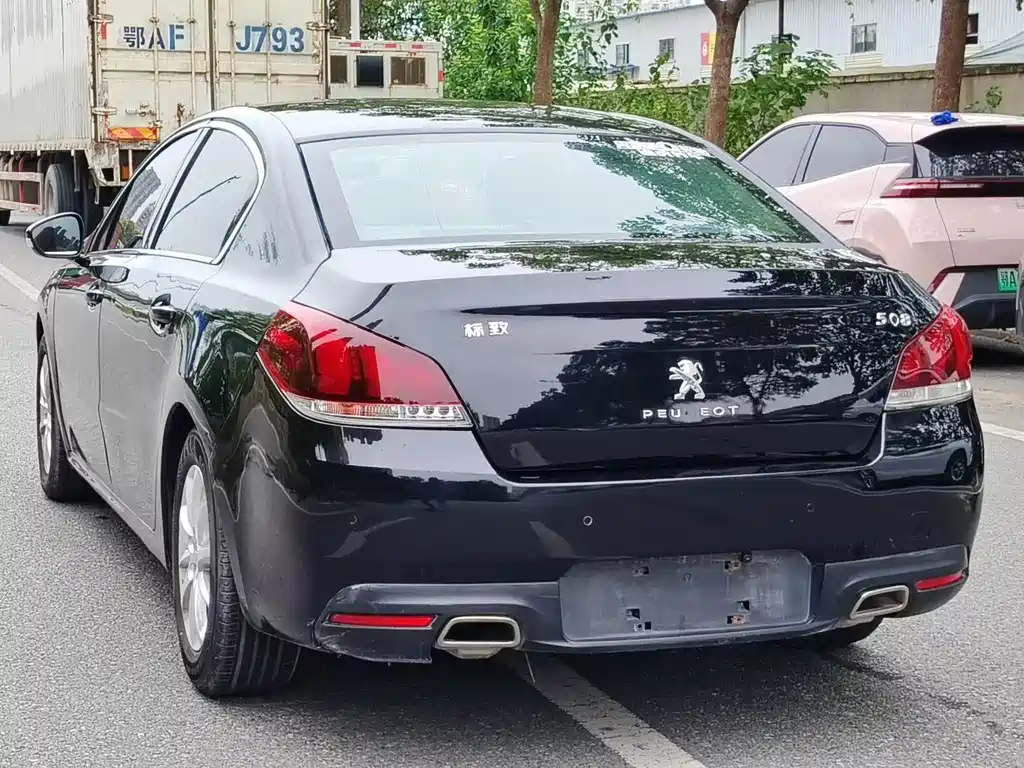 PEUGEOT 508 2015