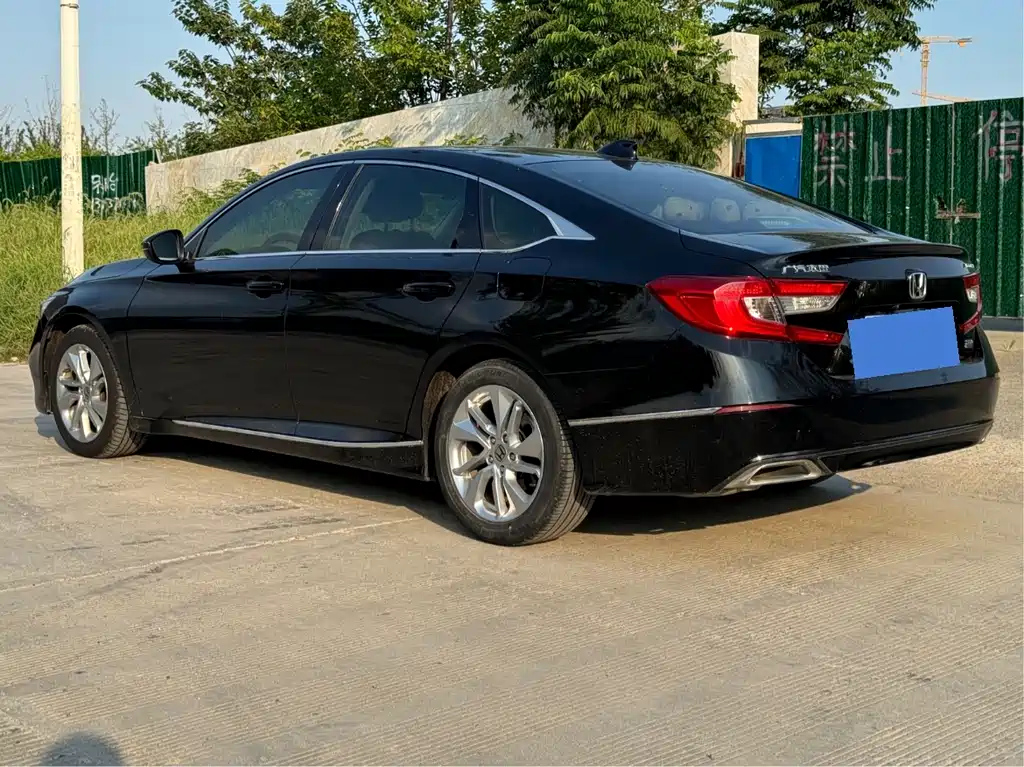 HONDA ACCORD 2018