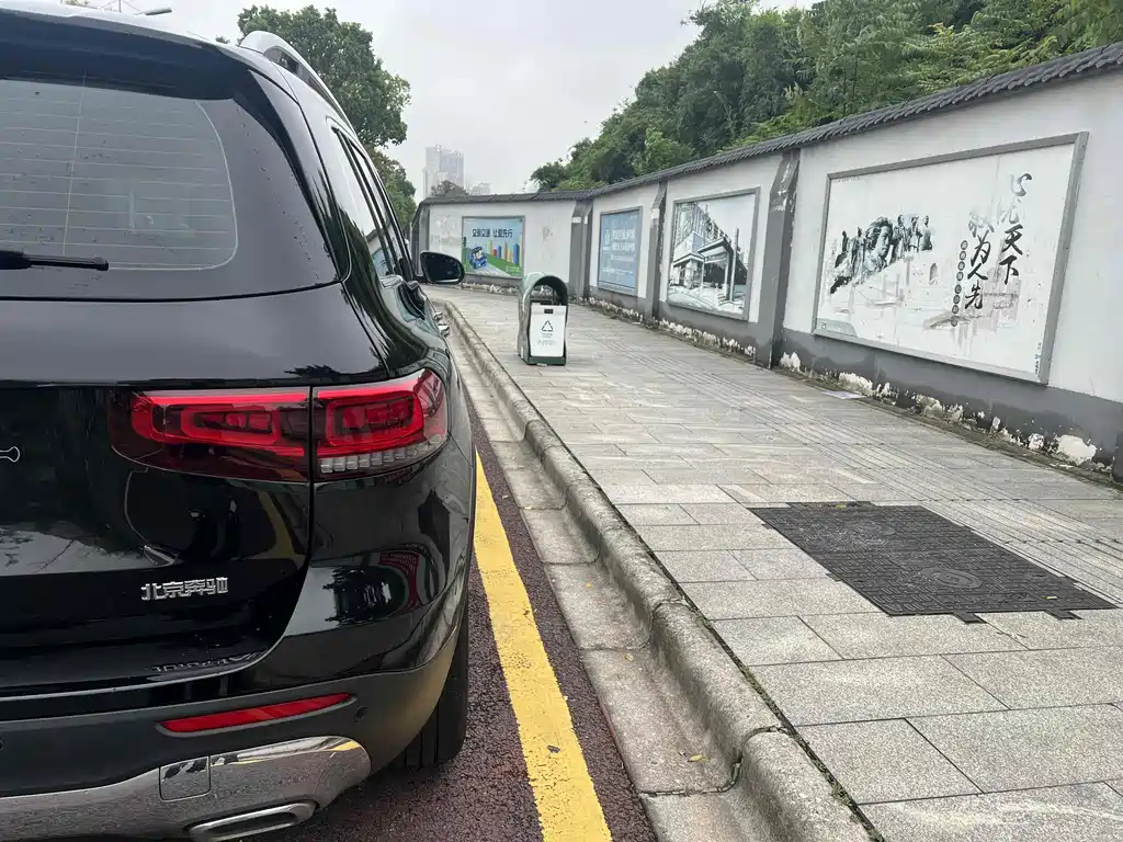 MERCEDES BENZ GLB 2022