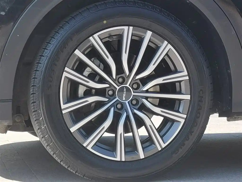 JETOUR X70 PLUS 2023