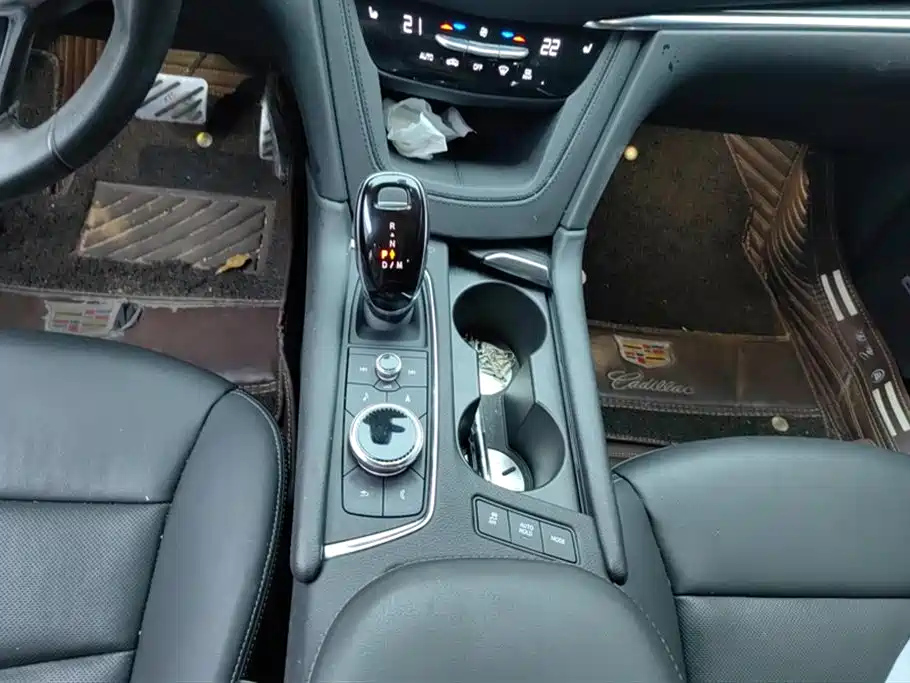 CADILLAC XT5 2020