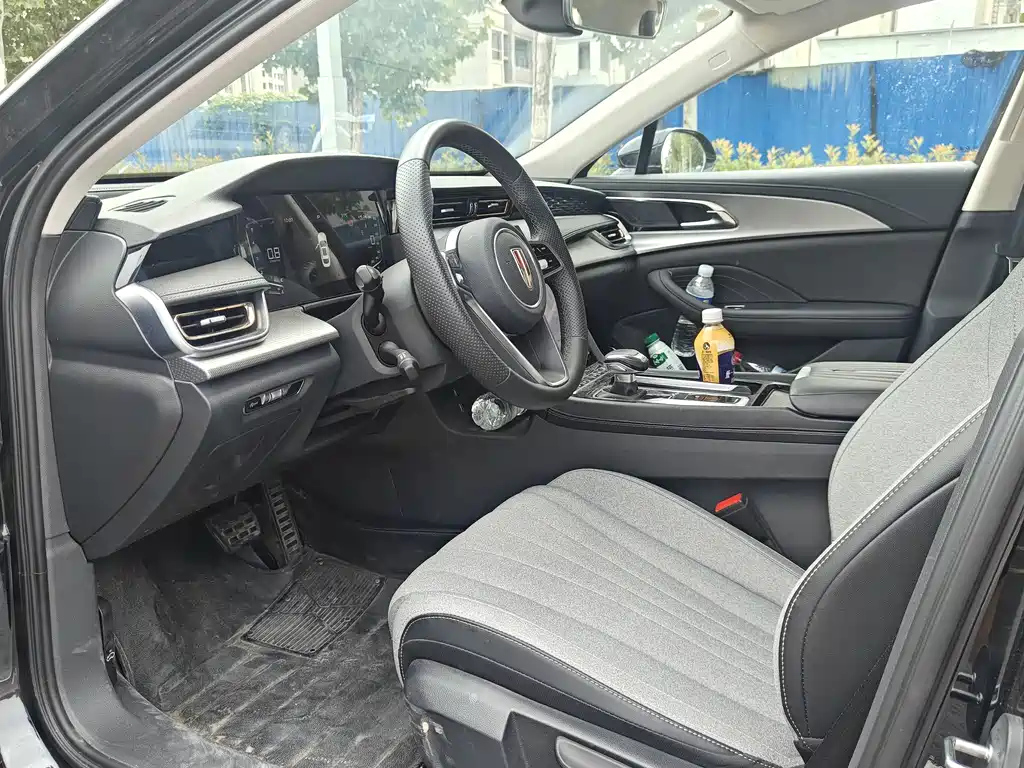 HONGQI H5 2025
