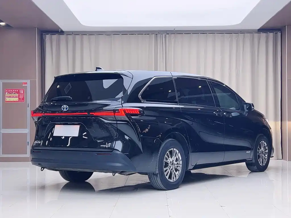 TOYOTA SIENNA SIENNA 2023