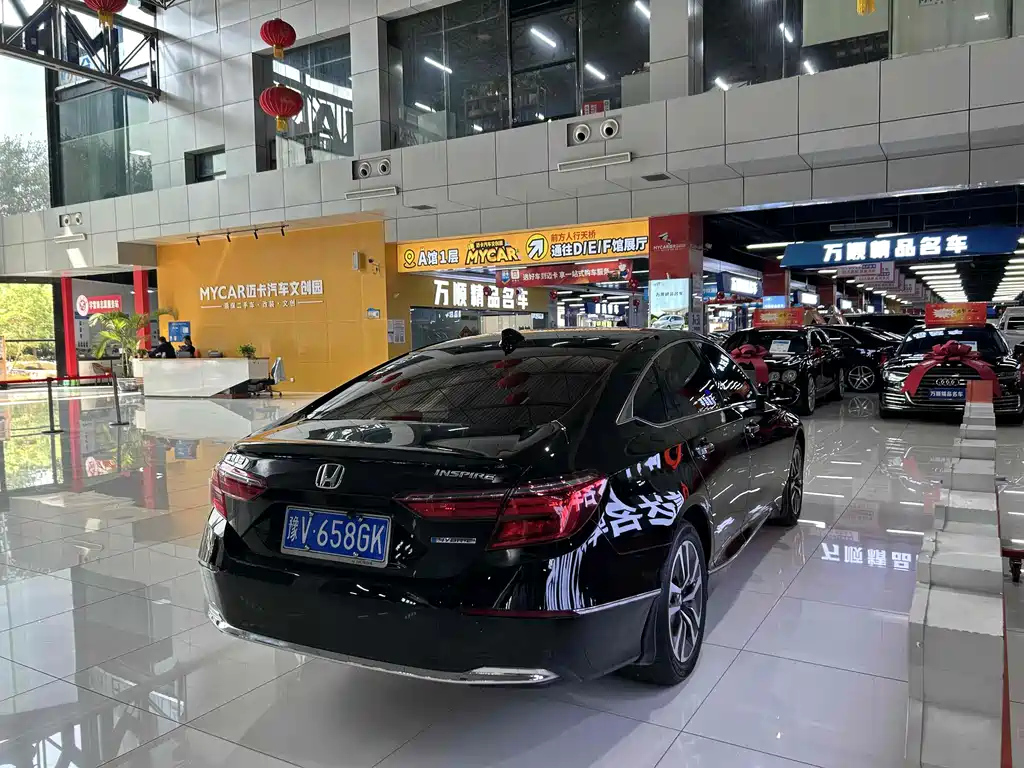HONDA INSPIRE 2019