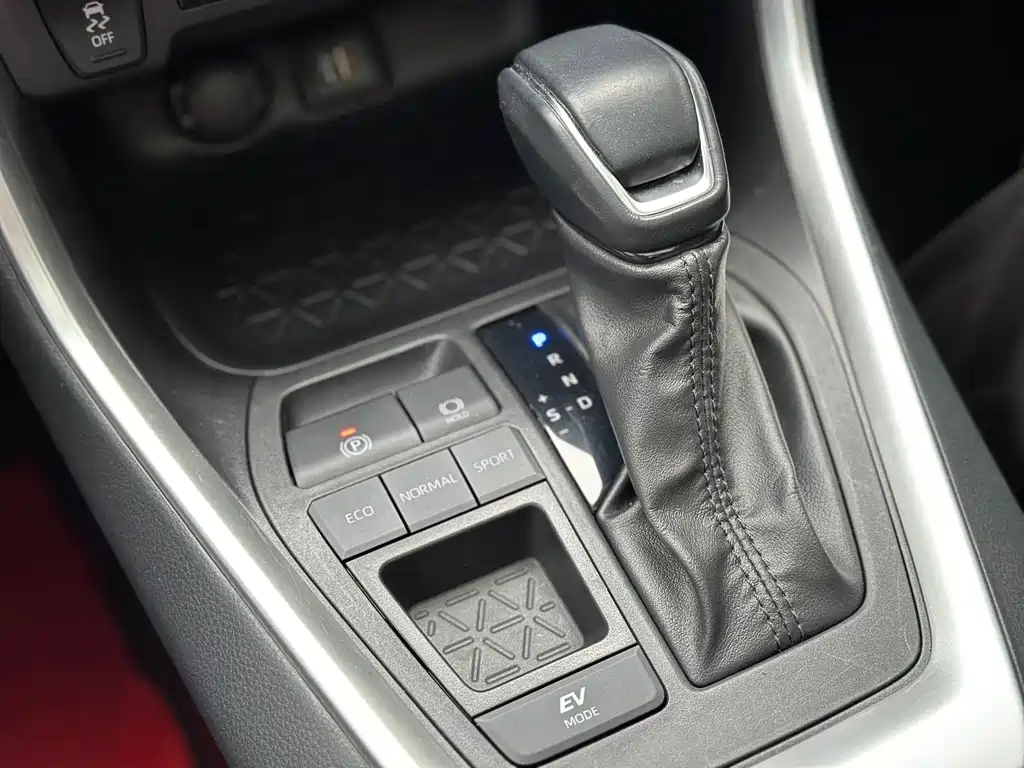 TOYOTA WILDLANDER 2024