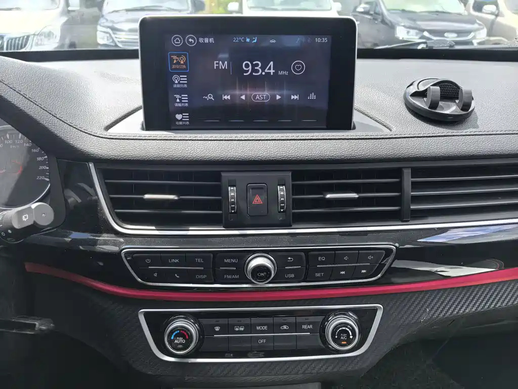 DONGFENG FORTHING SX6 2019