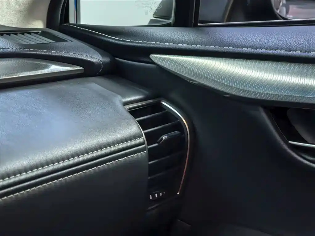 LEXUS NX 2018