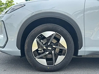 GEELY GALAXY GALAXY E5  2024 YEAR 530KM + EDITION 2024