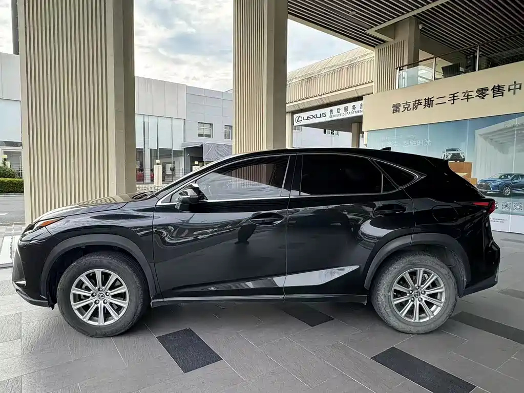 LEXUS NX 2017