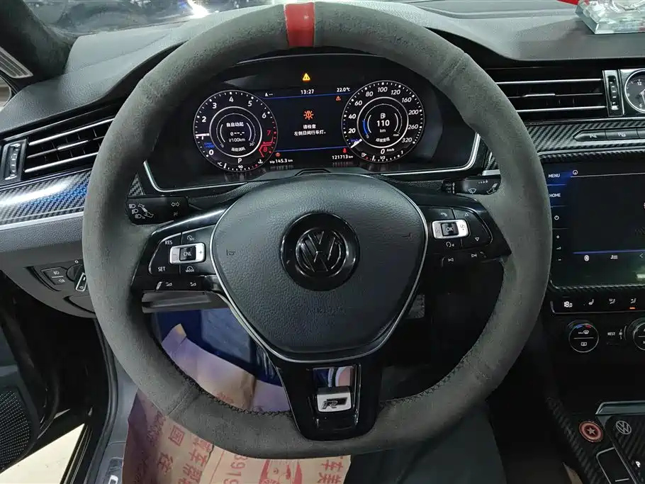 VOLKSWAGEN MAGOTAN 2018