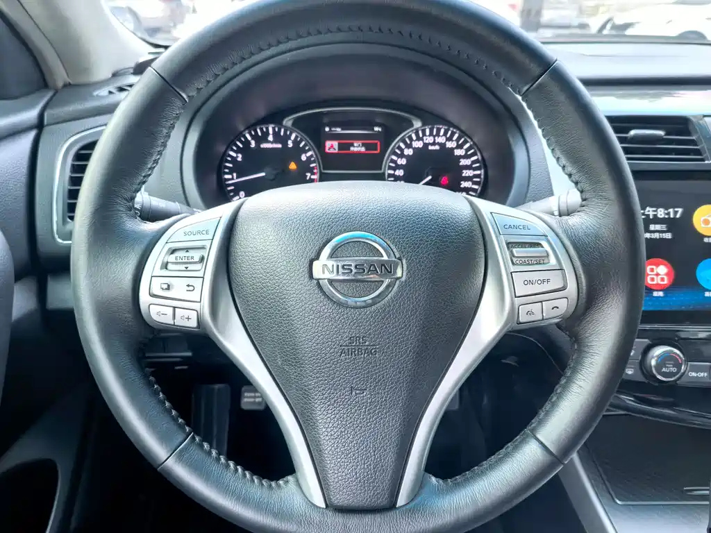 NISSAN TEANA 2018
