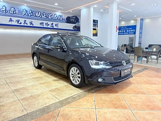 VOLKSWAGEN SAGITAR 2014