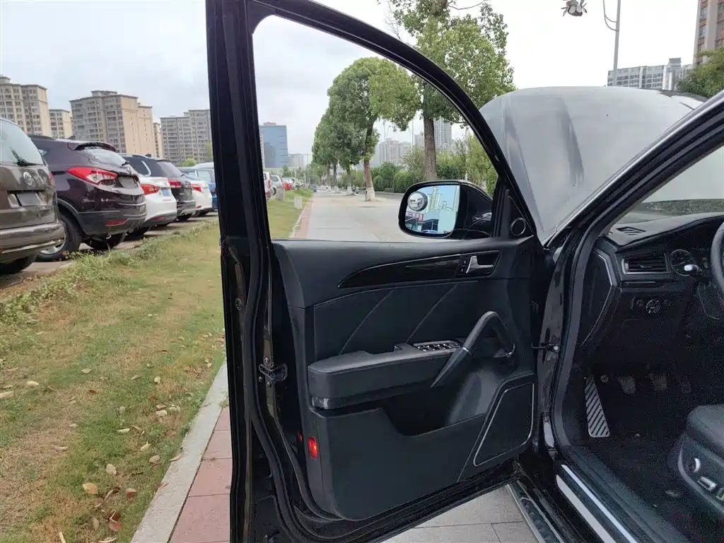 ZOTYE T600 2016