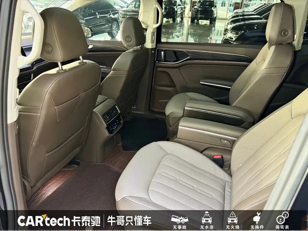 VOLKSWAGEN VILORAN 2022