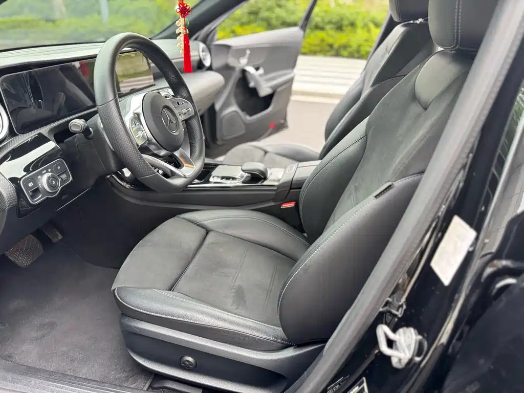 MERCEDES BENZ A-CLASS 2020