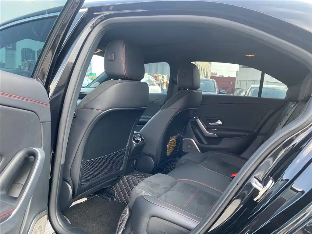 MERCEDES BENZ A-CLASS 2024