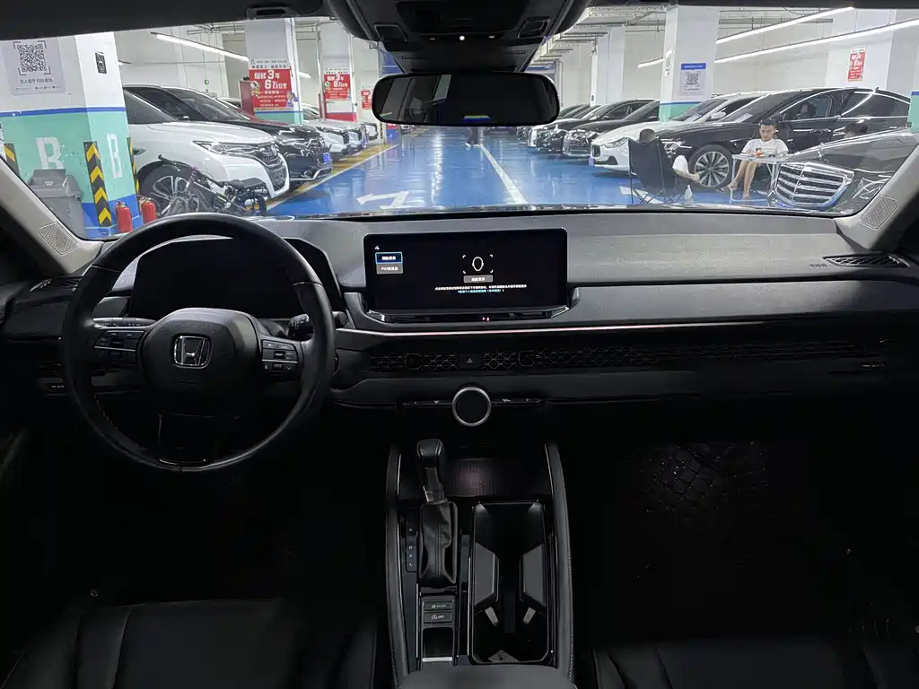HONDA ACCORD 2025