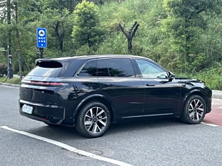 LI AUTO L7 2023 YEAR AIR 2023