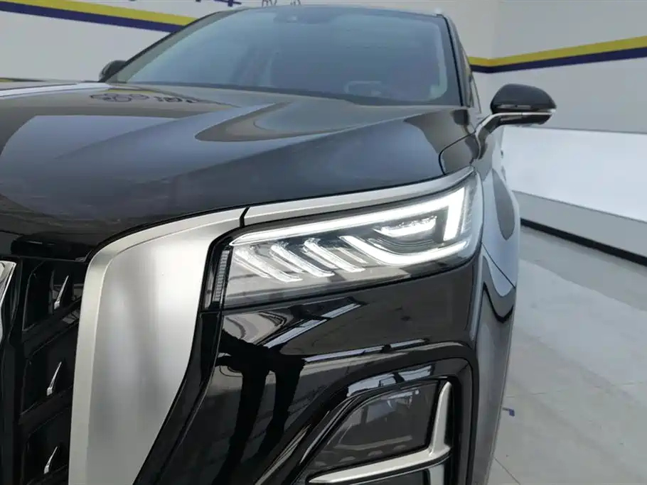 HONGQI HS5 2024