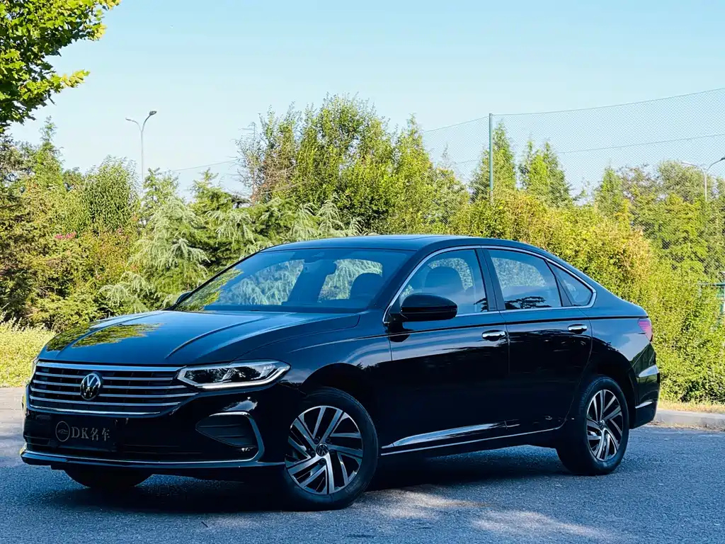 VOLKSWAGEN LAVIDA 2024