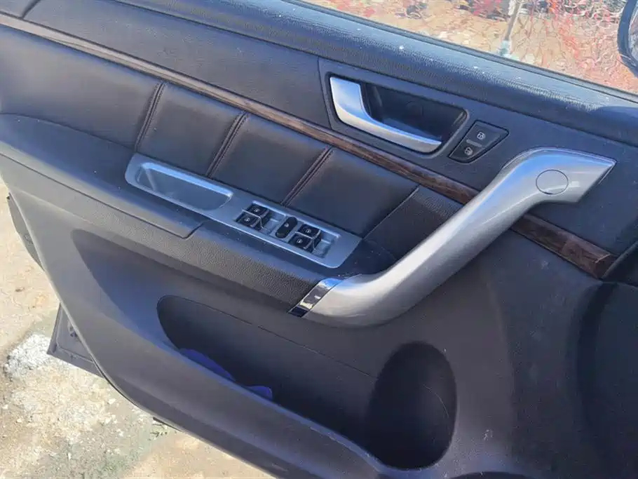 HAVAL H6 2015