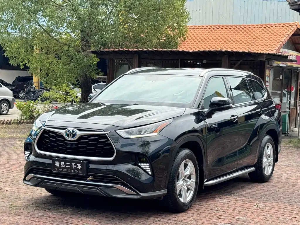 Аукционный лист TOYOTA HIGHLANDER 2022