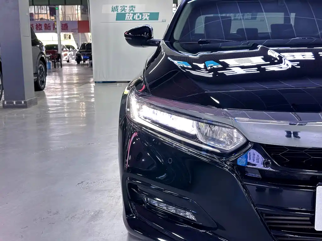 HONDA ACCORD 2019