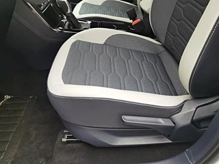 VOLKSWAGEN THARU  2025 YEAR  SHARP 1.5L SHARP  EDITION 2025