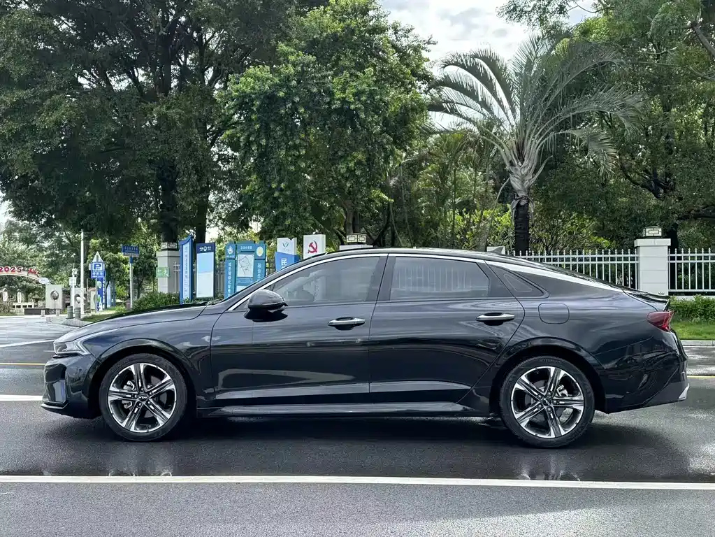 KIA K5 2022