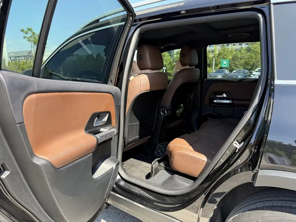 MERCEDES BENZ GLB 2021