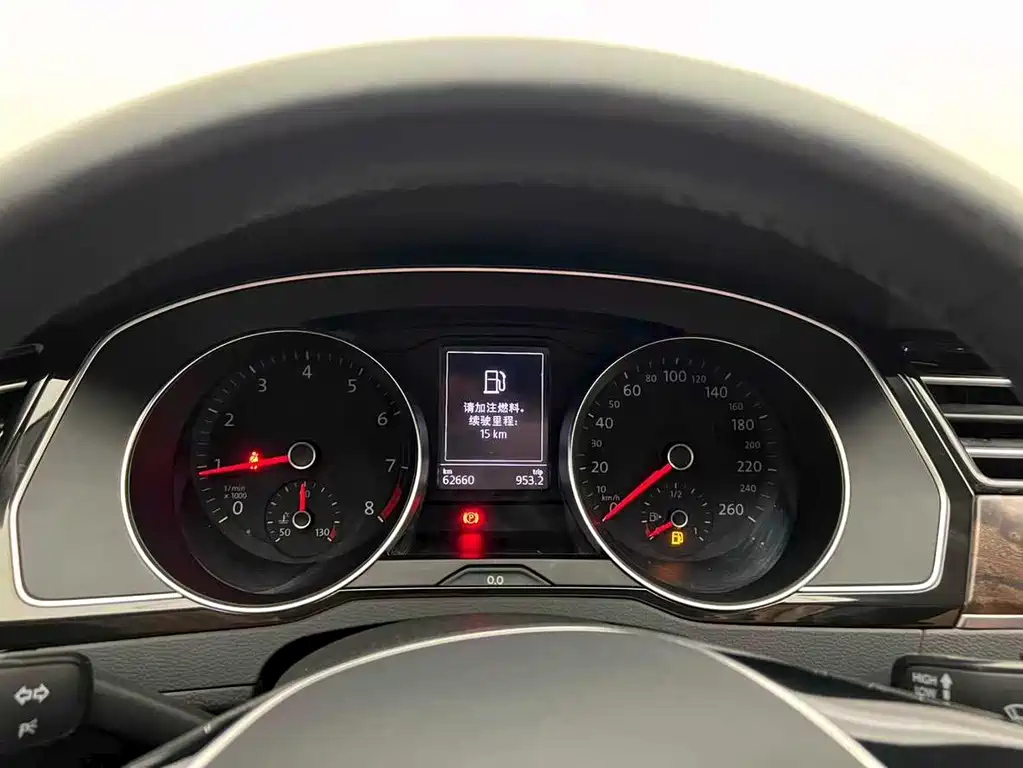 VOLKSWAGEN MAGOTAN 2019