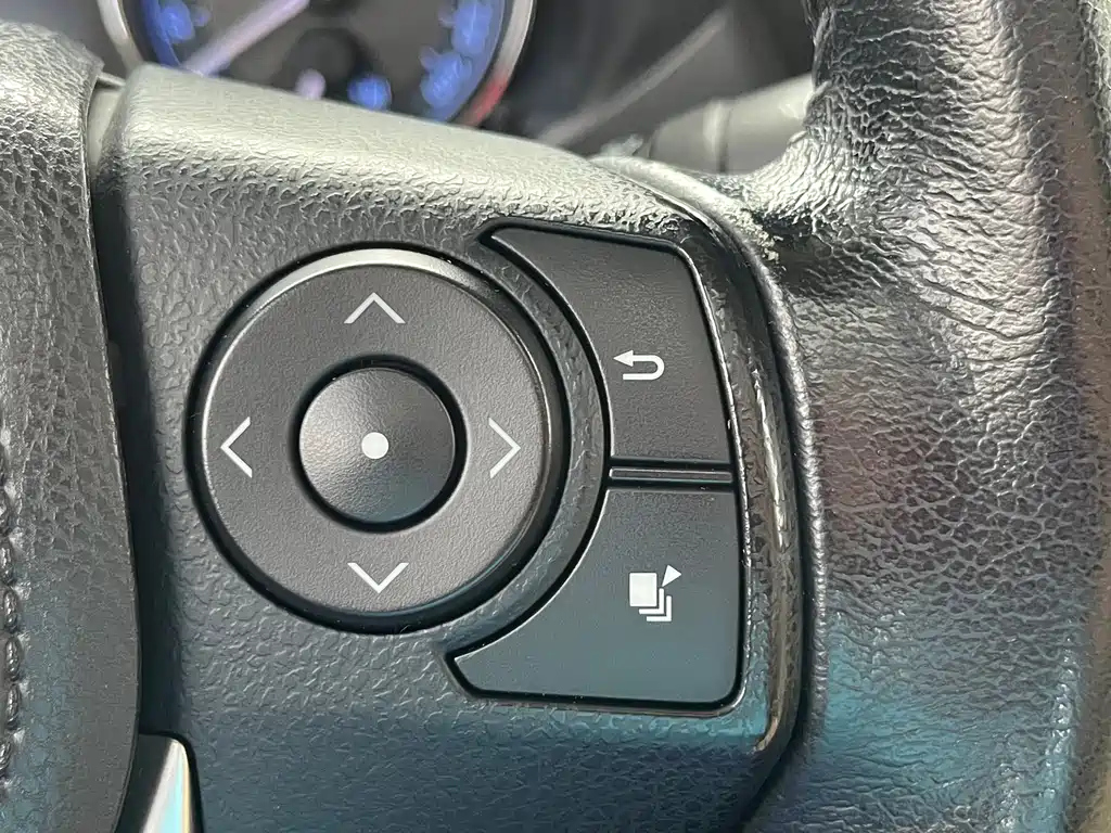 TOYOTA COROLLA 2015