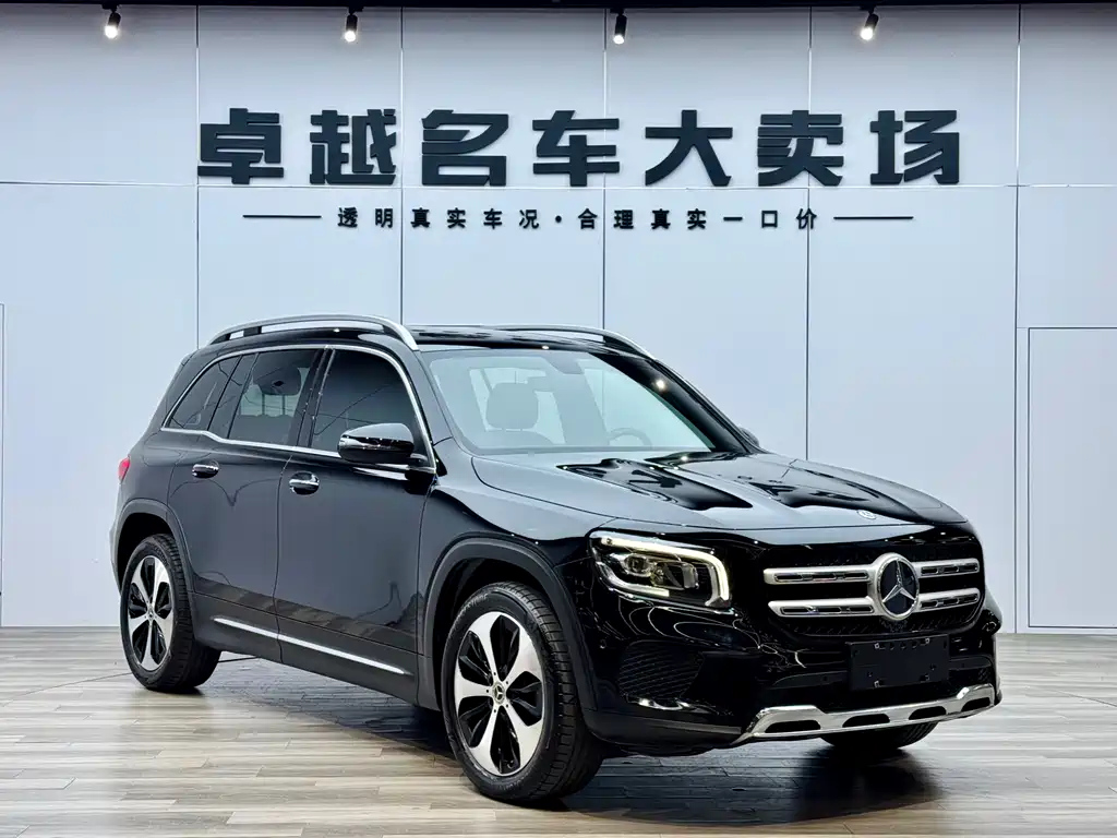 MERCEDES BENZ GLB 2021
