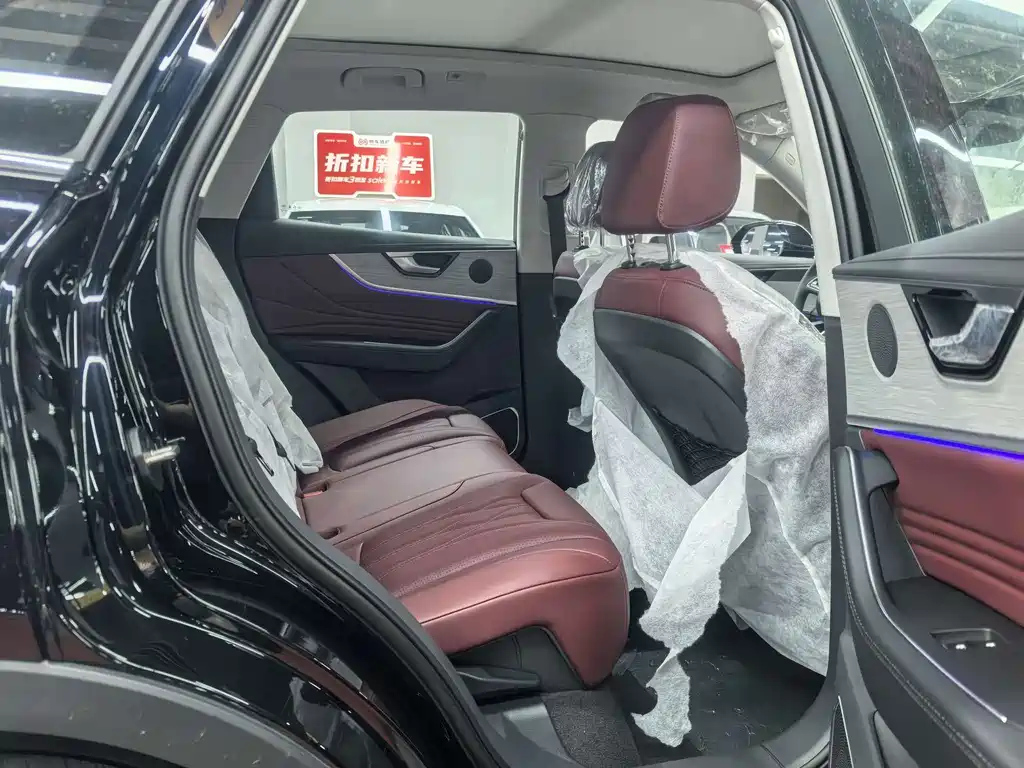 HONGQI HS5 2025